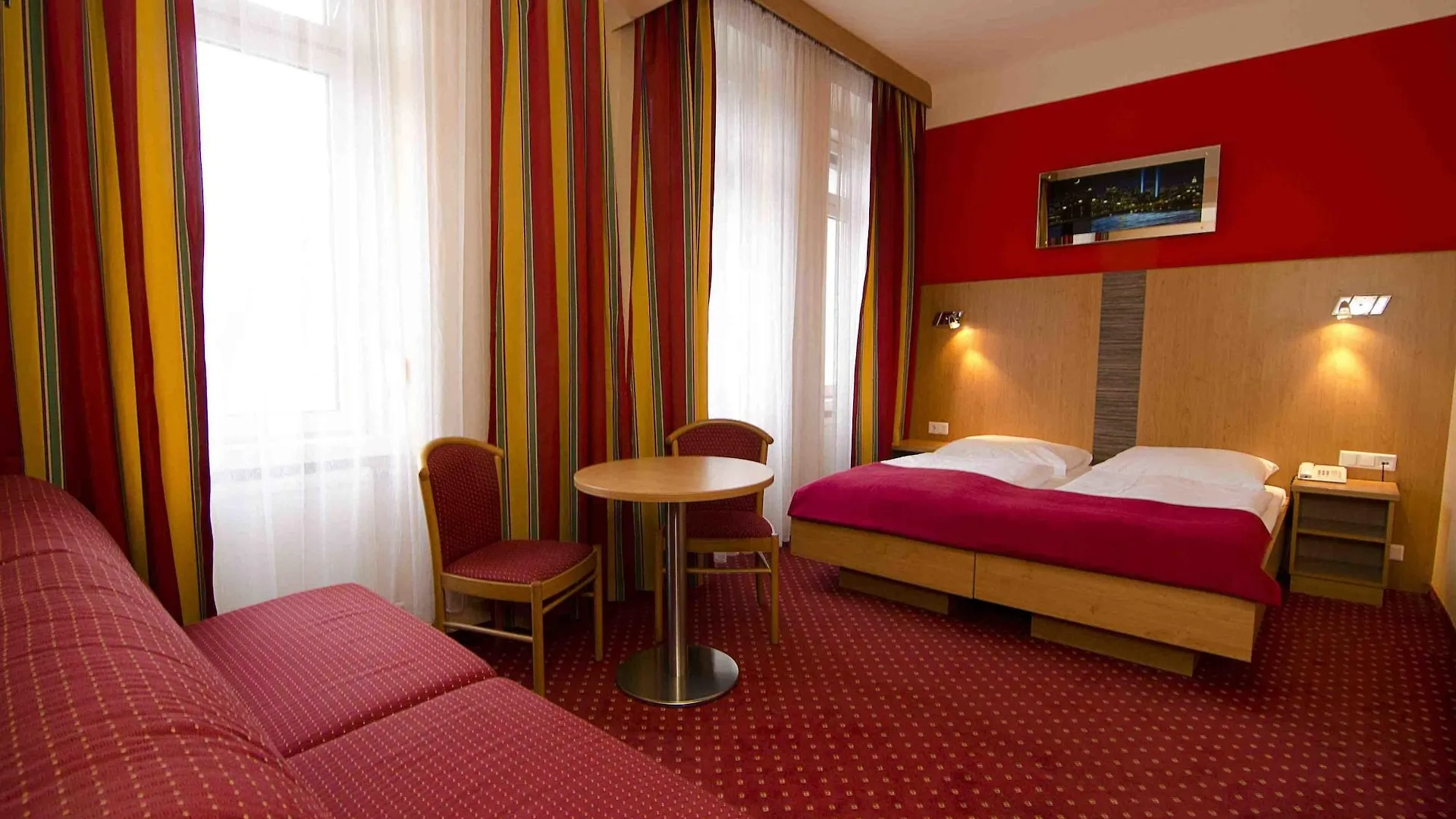 Hotel Cryston Vienna
