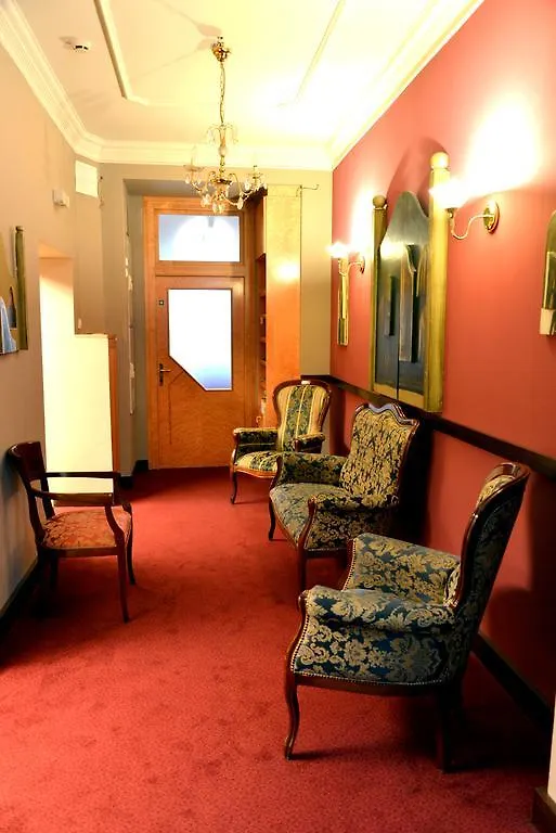 ***  Hotel Cryston Vienna Austria