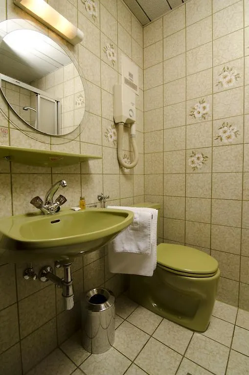 Hotel Cryston Vienna