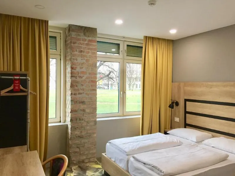 Hotel Cryston Vienna