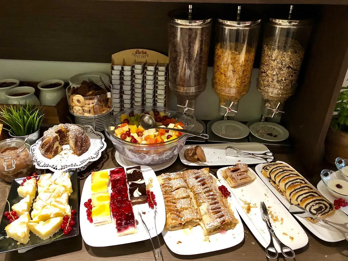 Hotel Cryston Vienna