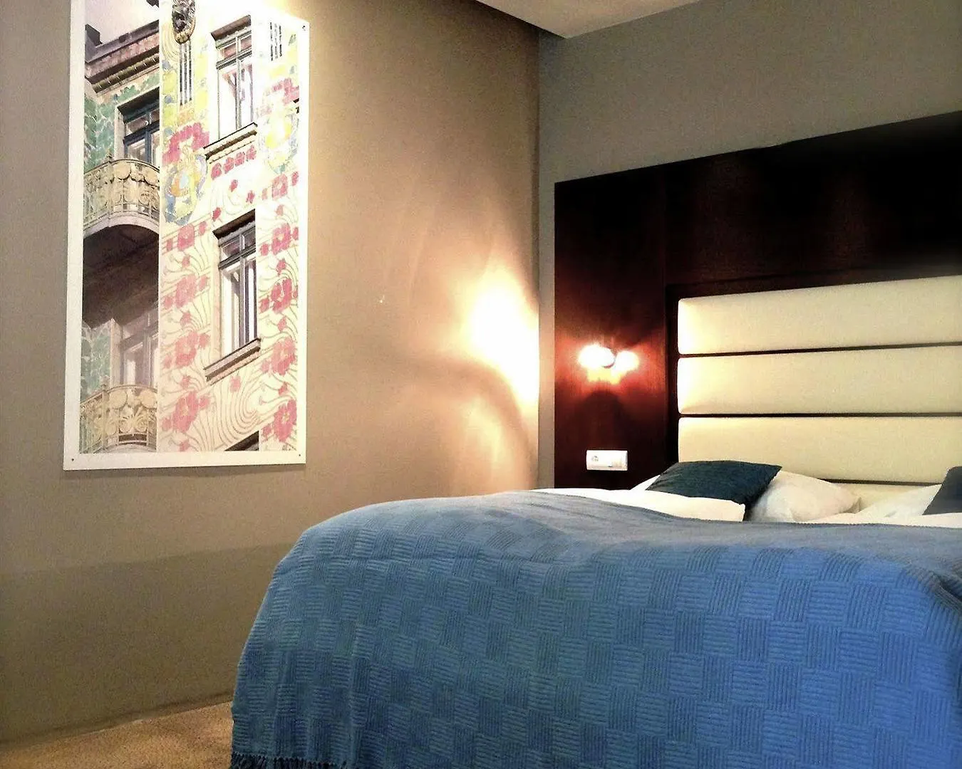 ***  Hotel Cryston Vienna Austria