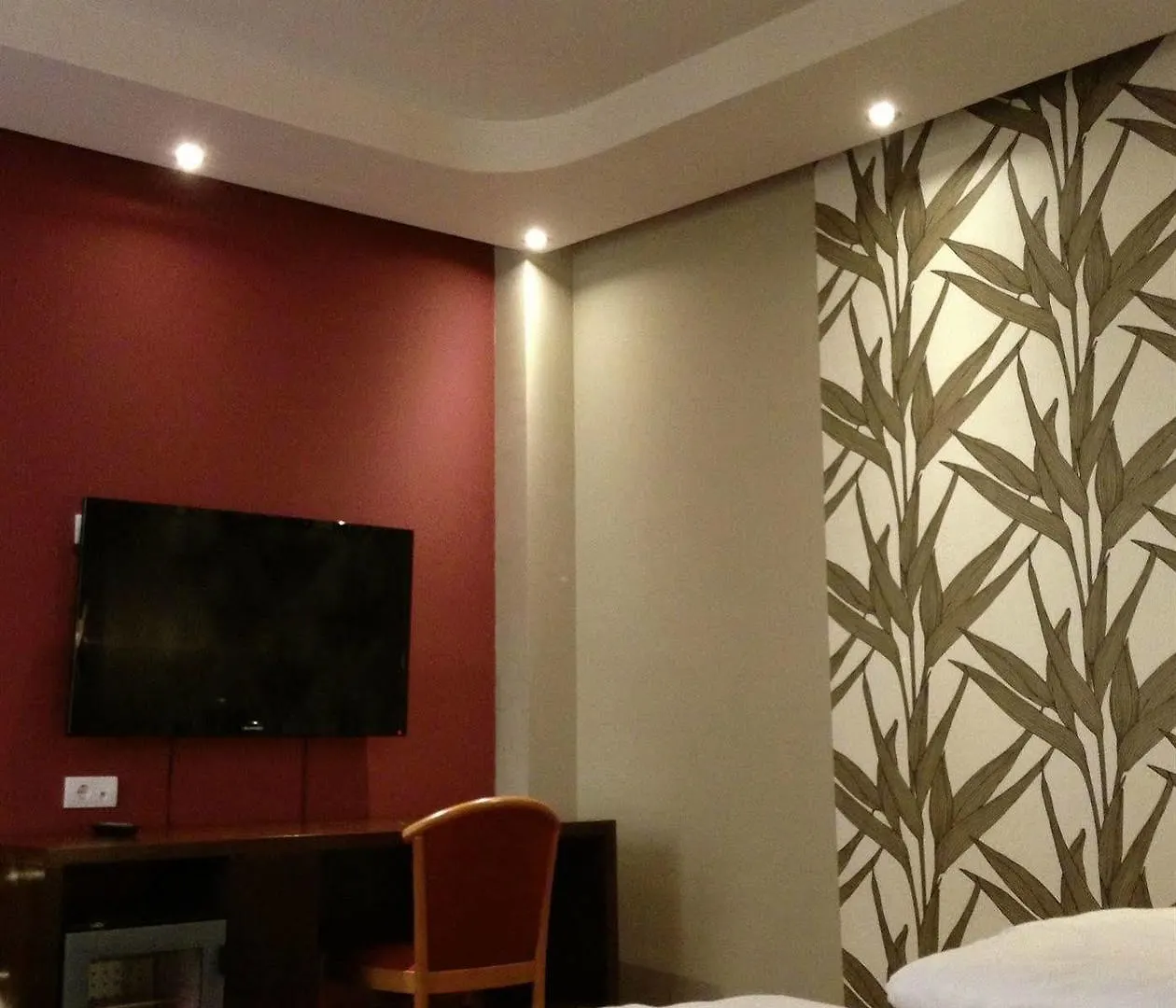 Hotel Cryston Wien