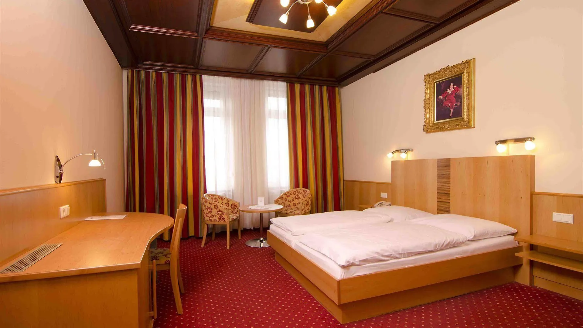 Hotel Cryston Vienna 3*,  Austria