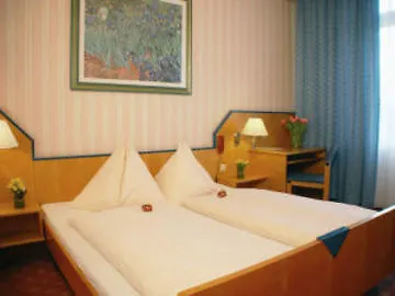 Hotel Cryston Vienna 3*,  Austria